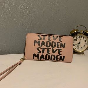 Steve Madden large wallet